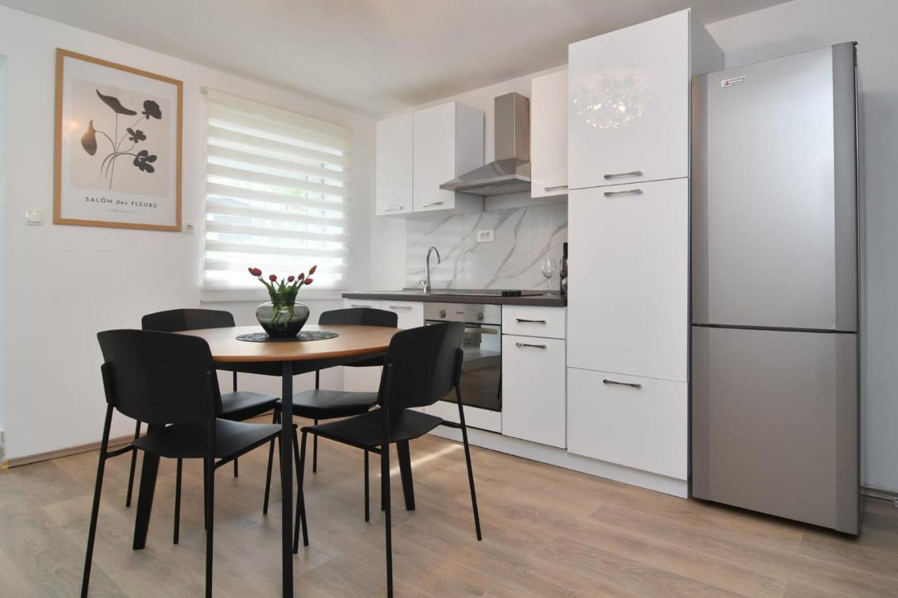 Gluic Apartment Sinj